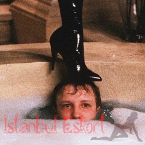 Küçükbakkalköy Escort Duşa Beraber Giren